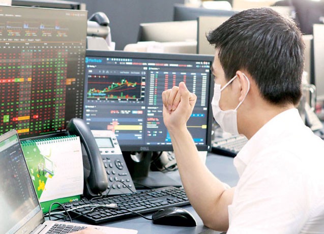 Số lượng tài khoản giao dịch của nhà đầu tư tính đến thời điểm hiện tại đã tương đương hơn 5,7% dân số, vượt mục tiêu đề ra.