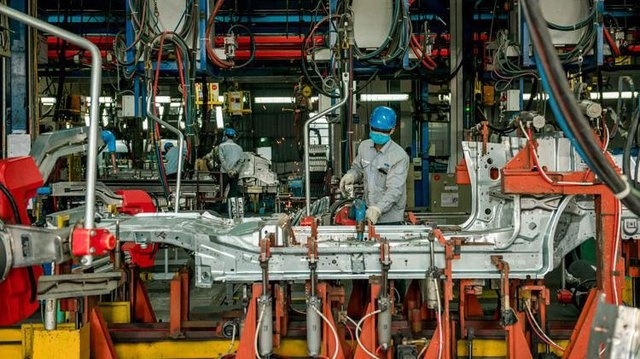 European business confidence reaches highest in seven years