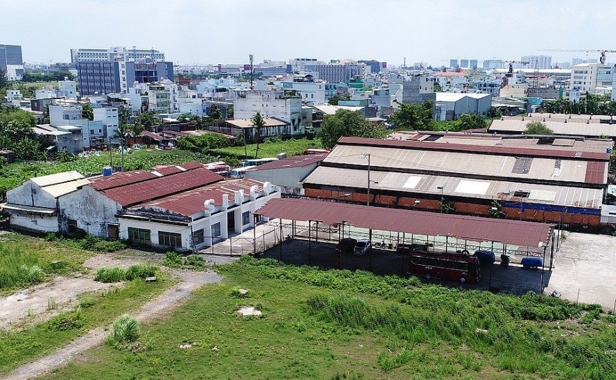 Chuyên đề: Phân cấp mạnh việc sắp xếp lại, xử lý tài sản công để tránh lãng phí