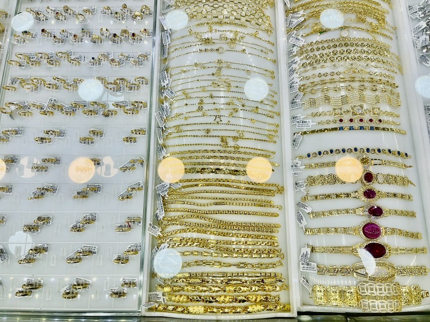 Chuyên đề: Áp dụng hóa đơn điện tử trong kinh doanh vàng: Quản chặt không để làm đối phó