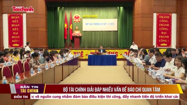 Bộ Tài chính giải đáp nhiều vấn đề báo chí quan tâm