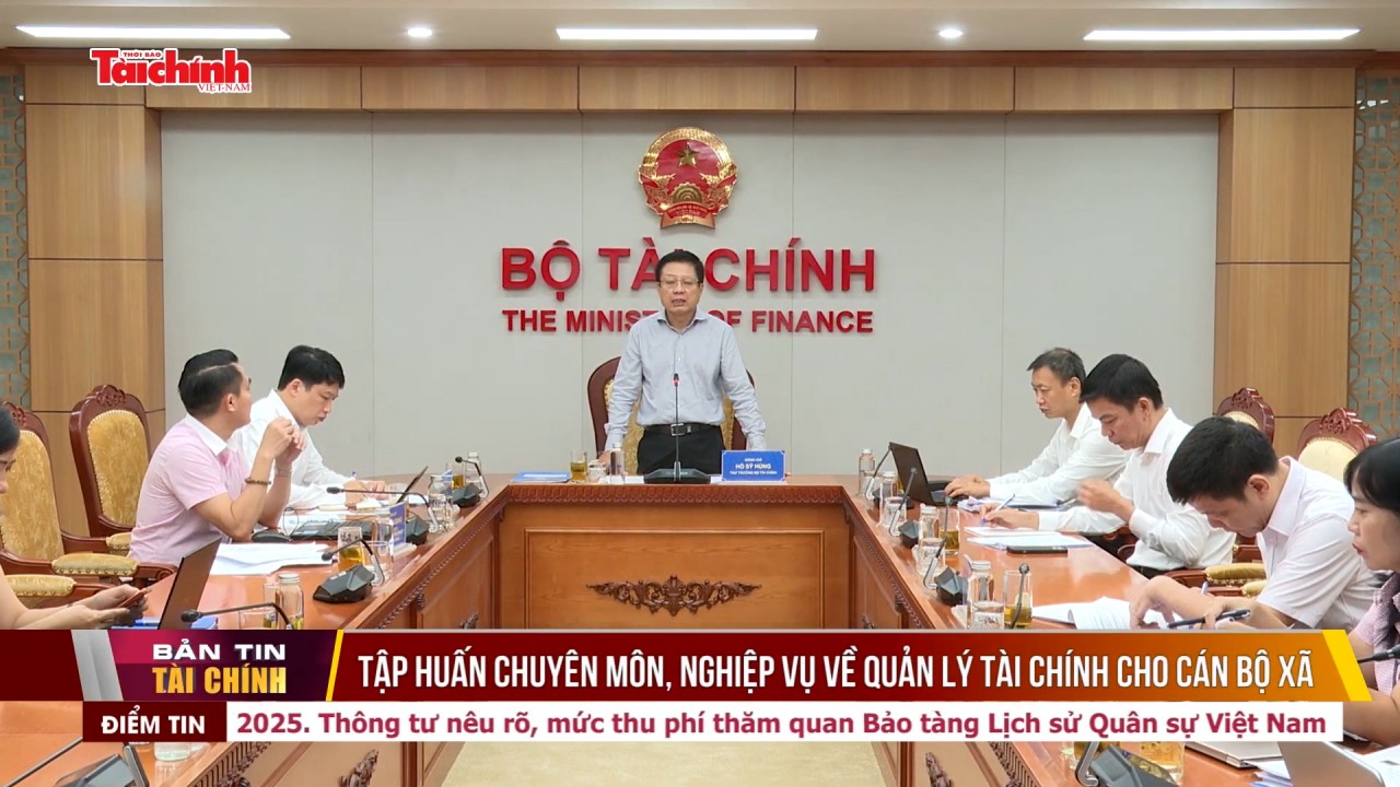 Tập huấn chuyên môn, nghiệp vụ về quản lý tài chính cho cán bộ xã